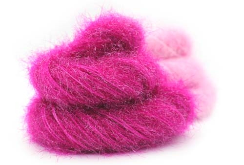 Trendsetter Yarn Aura