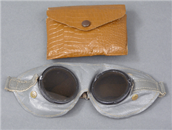 Original German WWII Dust Goggles (Motorradbrille) With Pouch