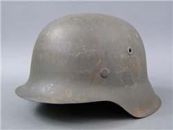 Original German WWII Heer/Waffen SS No Decal M42 ckl66 Helmet