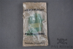 Original German WWII Wehrmacht Issue Razor