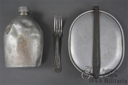 Original US WWI Canteen And Mess Kit Dated 1918