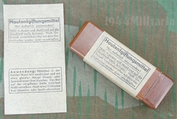 Reproduction German WWII Gas Attack Salve (Hautentgiftungmittel) Label