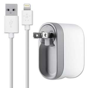 BELKIN COMPONENTS Swivel Charger, 2.1 Amp Port, Detachable Lightning Cable