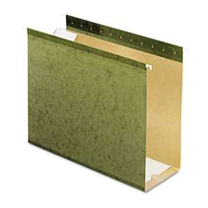 ESSELTE PENDAFLEX CORP. Reinforced 4" Extra Capacity Hanging Folders, Letter, Standard Green, 25/Box
