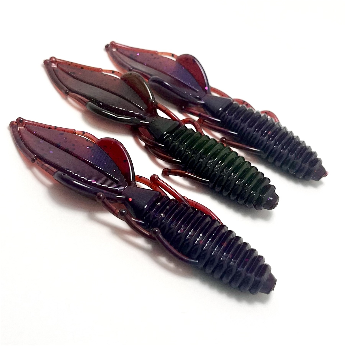 Baby Bass Assault Worm is a two toned bait which we take great pride in  producing with the highest of quality and product inspection prior to  packaging. The Senko style Assault worm