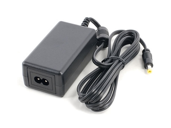 RME Power Adapter 110V-240V for PCMCIA Cardbus Set