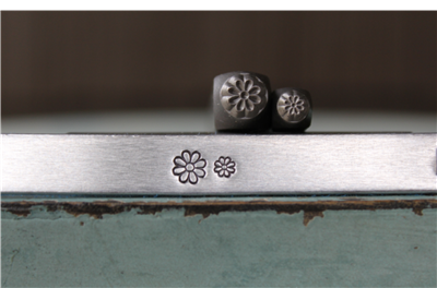 A Supply Guy Design - 3mm and 5mm Simple Flower Metal Design 2 Stamp Set - SGCH-437438
