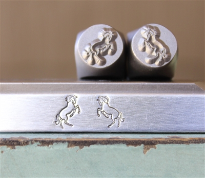 Brand New Supply Guy Design - 8mm Standing Horses (left and right facing) Metal Design 2 Stamp Set - SGCH-479480