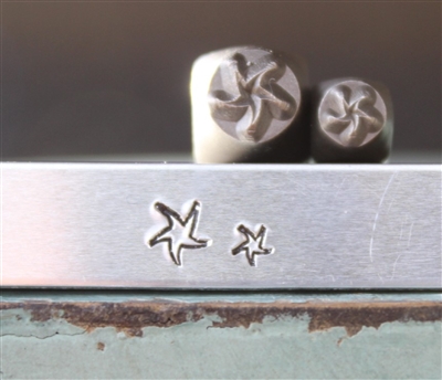 Brand New Supply Guy Design - 3mm/5mm Funky Star Metal Design 2 Stamp Set - SGCH-495496