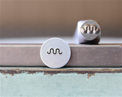 Brand New Supply Guy Design - 6mm Squiggle Line 2 Metal Design Stamp - SGCH-582