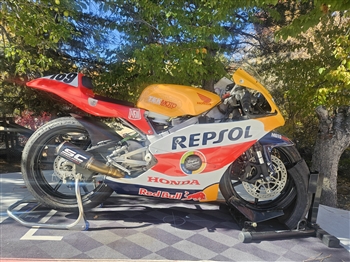 Honda NSF250R - 2023