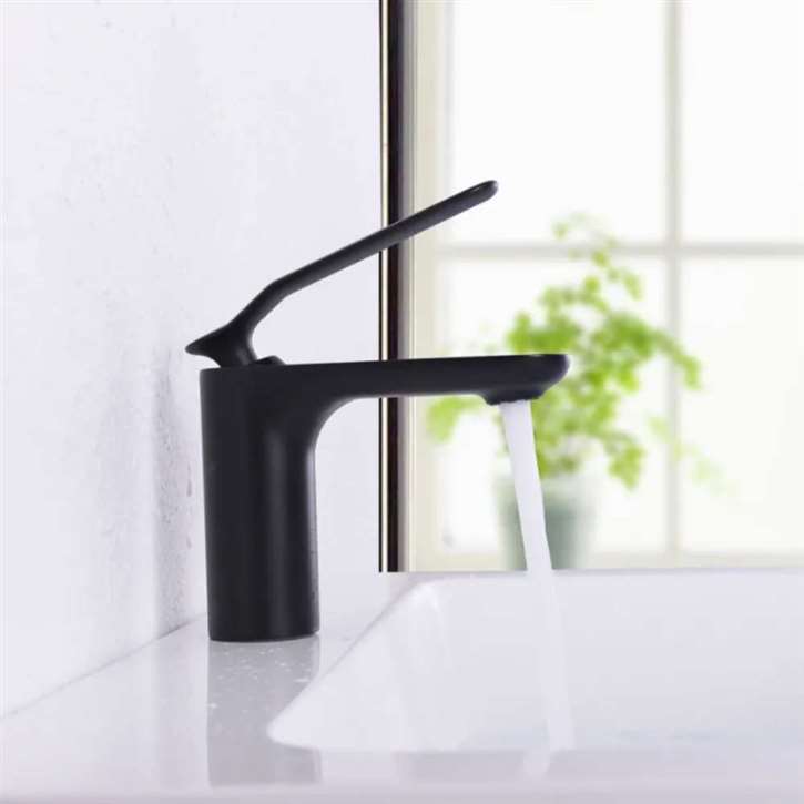 Fontana High-Quality Bathroom Faucet with Temperature Control in Matte Black