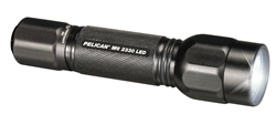 2330C, M6 LED Flashlight 2CR123 (Carded) BLACK