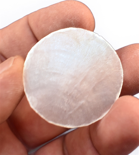 Capiz 1.5" round