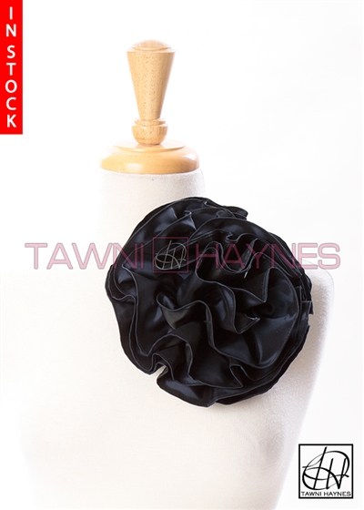 Tawni Haynes Circle Flower Pin (8 inch) - Navy & Black Taffeta