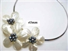 20670-3-7 MOP 3 flowers Pendant with Cable Necklace
