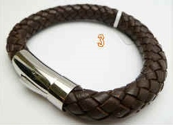 20816-10 10mm Leather Bracelet with Stainless Steel Claps