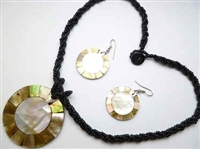 30391-6 Sea Shell Pendant w/Sea Beads Necklace& Earring Set