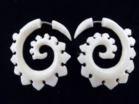 33353 35mm Buffalo Bone Carving Earring