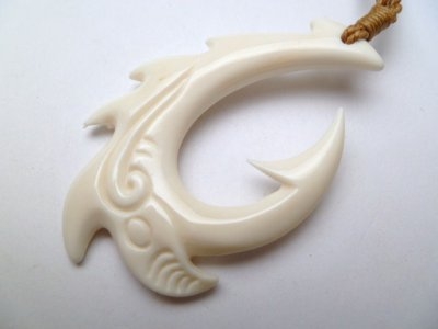 35389 Buffalo Bone Dragon Carving Necklace