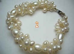 38037B Twist Fresh Water Pearl Bracelet 8.5"