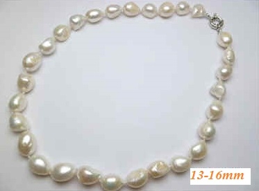 37076-2 13-16mm Fresh Water Pear Necklace
