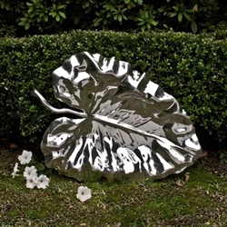 Garden Afrika Leaf (Extra Large) by Beatriz Ball