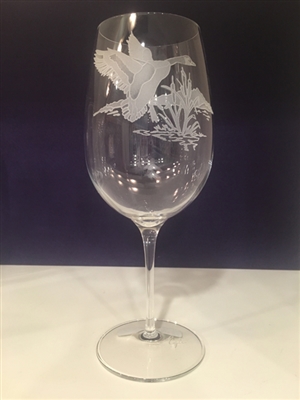 Canada Goose Wine Glass (26 oz) - Evergreen Crystal