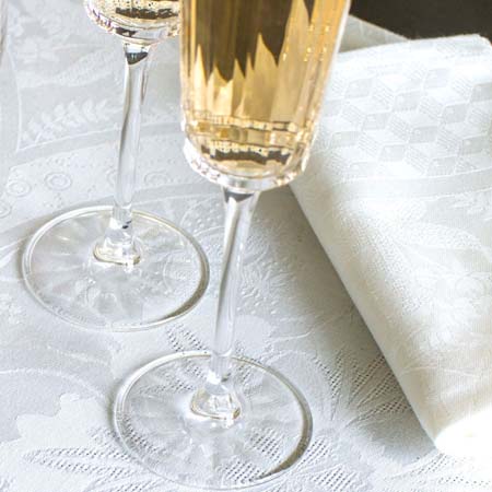 Duchesse Table Linens by Le Jacquard Francais