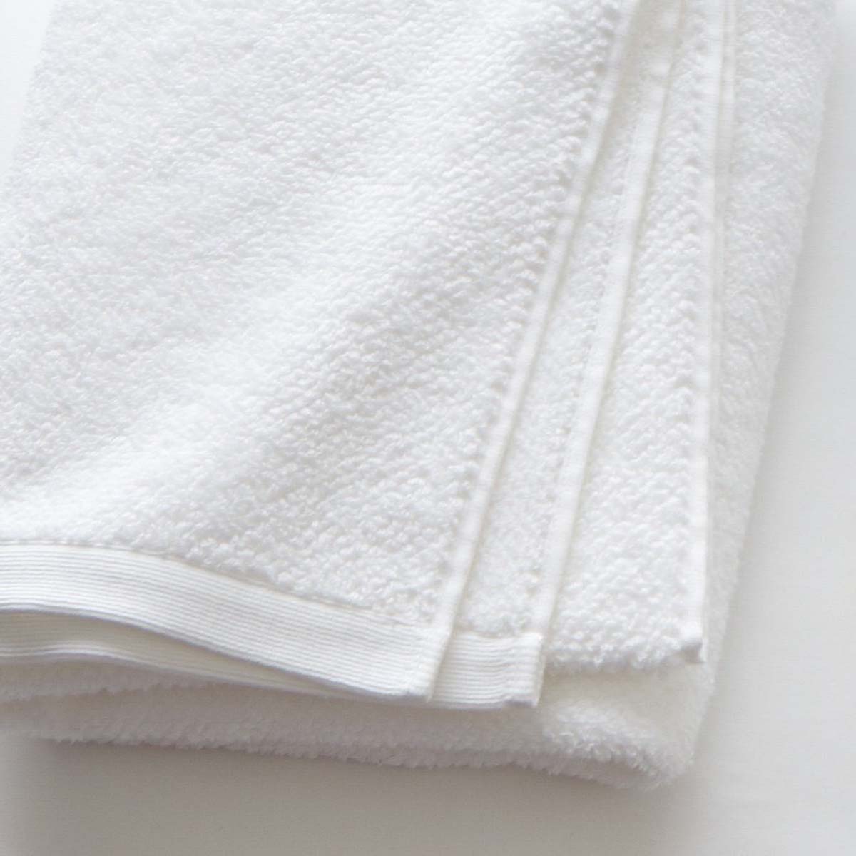 Peacock Alley Chelsea Bath Towel - White