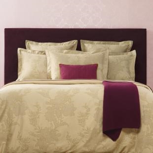 Leonor Luxury Bed Linens by Yves Delorme