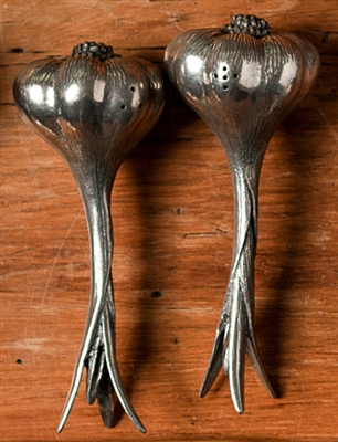 Garlic Pewter Salt and Pepper Shakers by Vagabond House