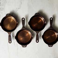 Smithey - Set of 4 No. 6 Skillets