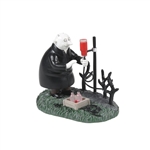 Department 56 Addams Family Garden Transfusion