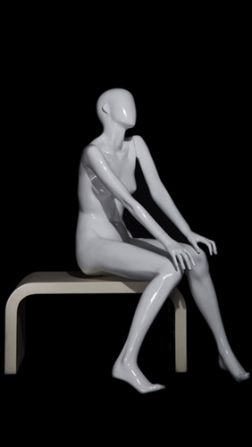 White Mannequin Abstract Head Female right hand on hip