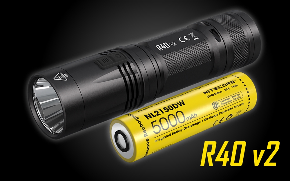 NITECORE R40 v2 1000 Lumen Rechargeable Flashlight, with Charging Docks