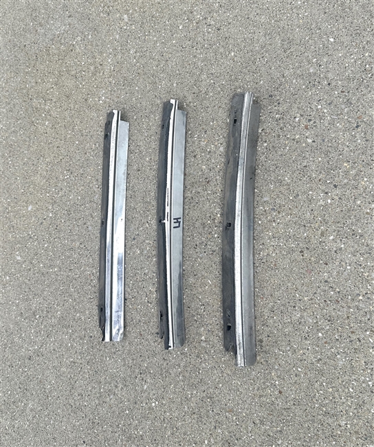 Image of 1970 - 1981 Firebird Roof Rail Weatherstrip Channel, Vertical LH - Used GM