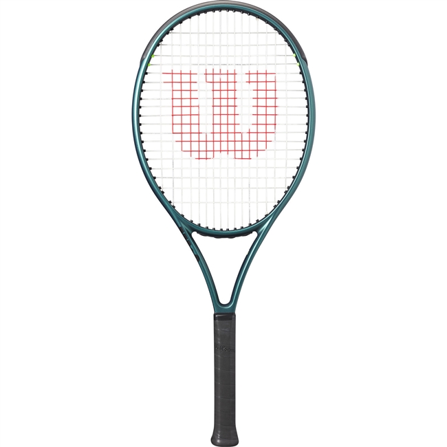 Wilson Blade 26 V9 Junior Tennis Racket. (16x19)