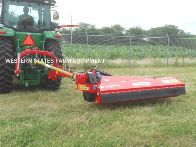 Red Omarv DB2600E Ditch Bank Mower