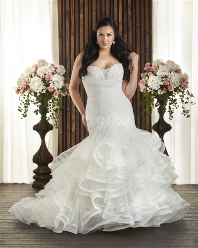 Bliss Bridal Gown 1718