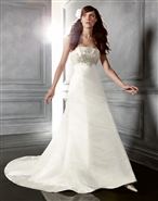 Casablanca Bridal Gown B042