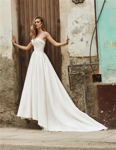 Lamour Bridal Gown LA8238