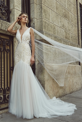 Lamour Bridal Gown LA8243