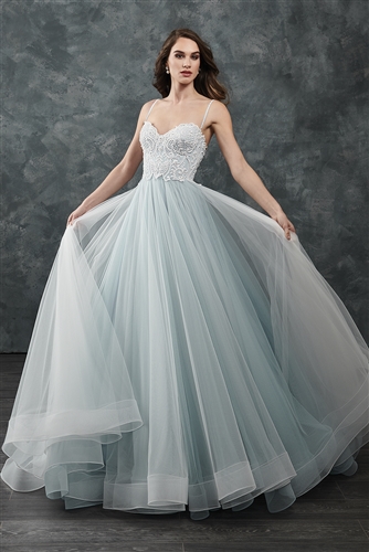 Loadoro Bridal Gown M694