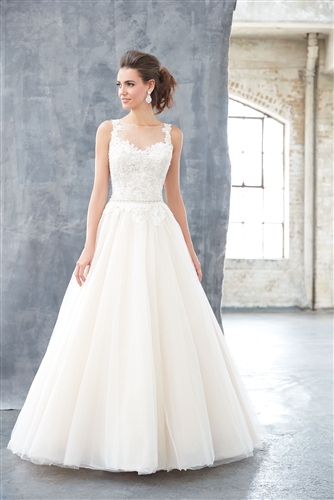 Madison James Bridal Gown MJ304