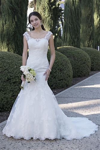 Venus Bridal Gowns VE8262