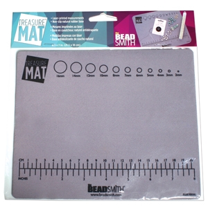 The Beadsmith Bead May Tray And Non-Slip Bead Mat 11x14