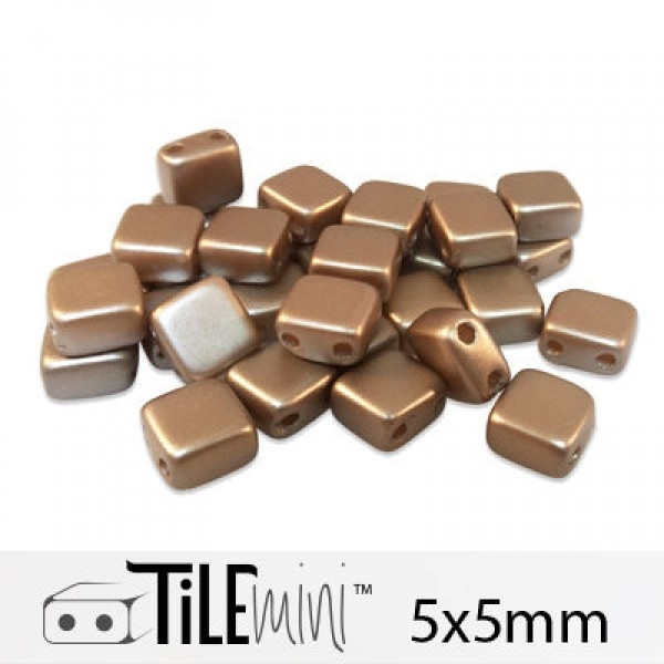 Two Hole Tile 5mm : CZTWN05-COC - Cocoa Airy Pearl - 25 Count