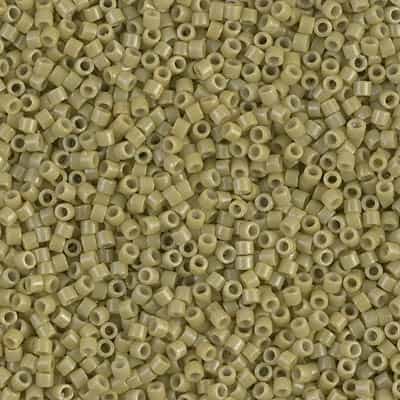 [ DS ] Miyuki Delica Seed Beads 5g 11/0 DB2124 Duracoat Opaque Dyed Khaki Green