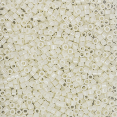 [ NEW ] Miyuki Delica Seed Beads 5g 11/0 DB2402 Light Buttercream Ceylon